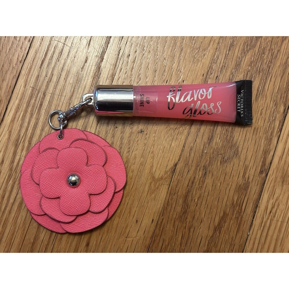 Victoria's Secret Flavor Gloss Lip Shine in Love Berry Flower keychain Pink New